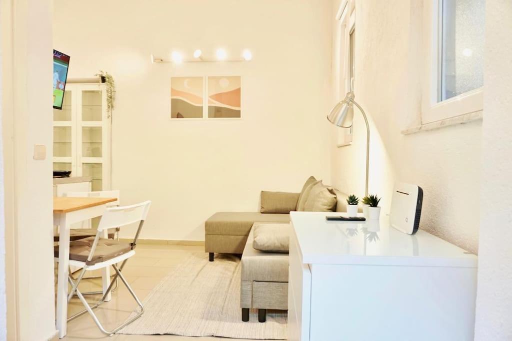 Gemutliches Kleines Studio-Apartment In Top Lage Nahe Karlsruhe Innenstadt Mit Klimaanlage Dış mekan fotoğraf