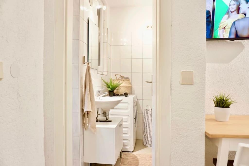 Gemutliches Kleines Studio-Apartment In Top Lage Nahe Karlsruhe Innenstadt Mit Klimaanlage Dış mekan fotoğraf