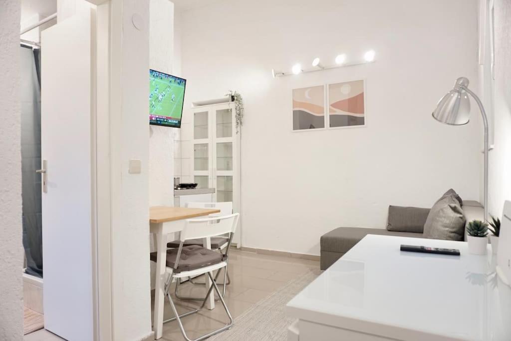 Gemutliches Kleines Studio-Apartment In Top Lage Nahe Karlsruhe Innenstadt Mit Klimaanlage Dış mekan fotoğraf